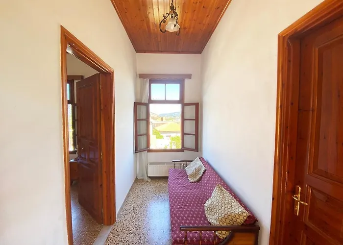 Dusk With Stunning Mountain View Διαμέρισμα *